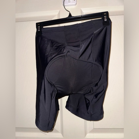 NWT Pearl Izumi Women’s Quest Short Black Padded cycling bike Shorts M Biking - Picture 4 of 13